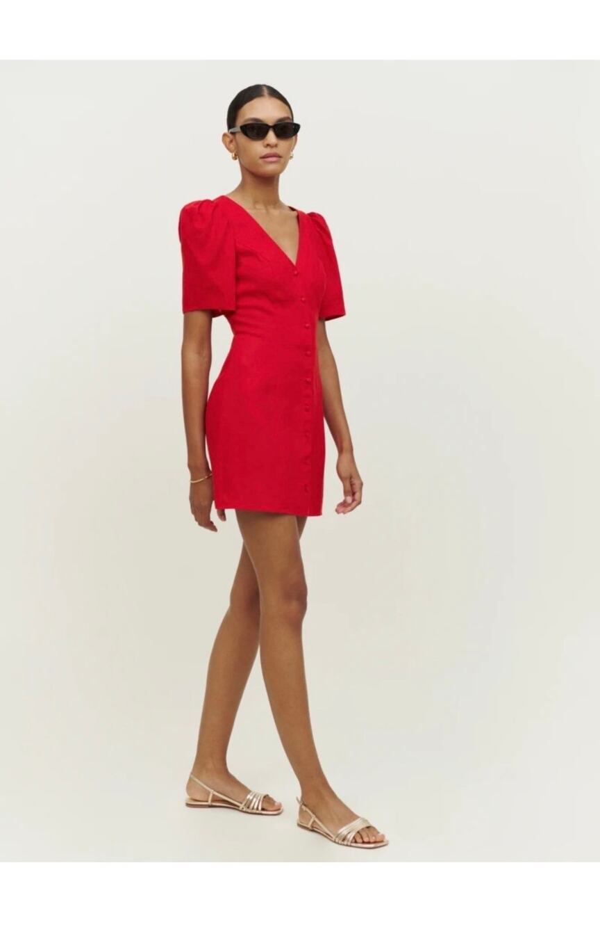 REFORMATION NWT! Joelle Linen dress in cherry red. Size 0